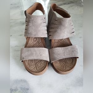Bionica Sandals